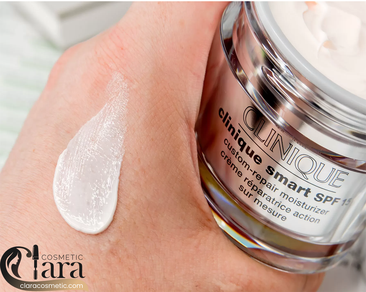 کرم روز آبرسان اسمارت پوست مختلط تا چرب SPF15 کلینیک
