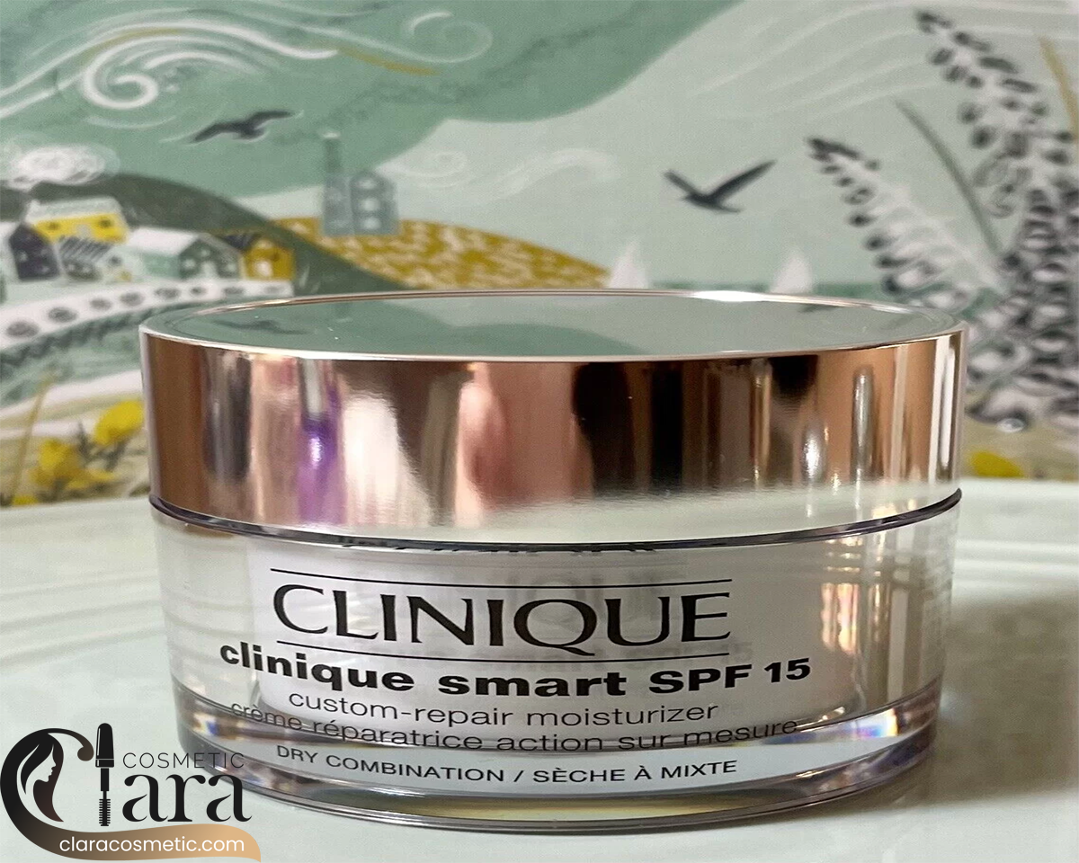 کرم اسمارت کلینیک روز پوست مختلط و چرب SPF15