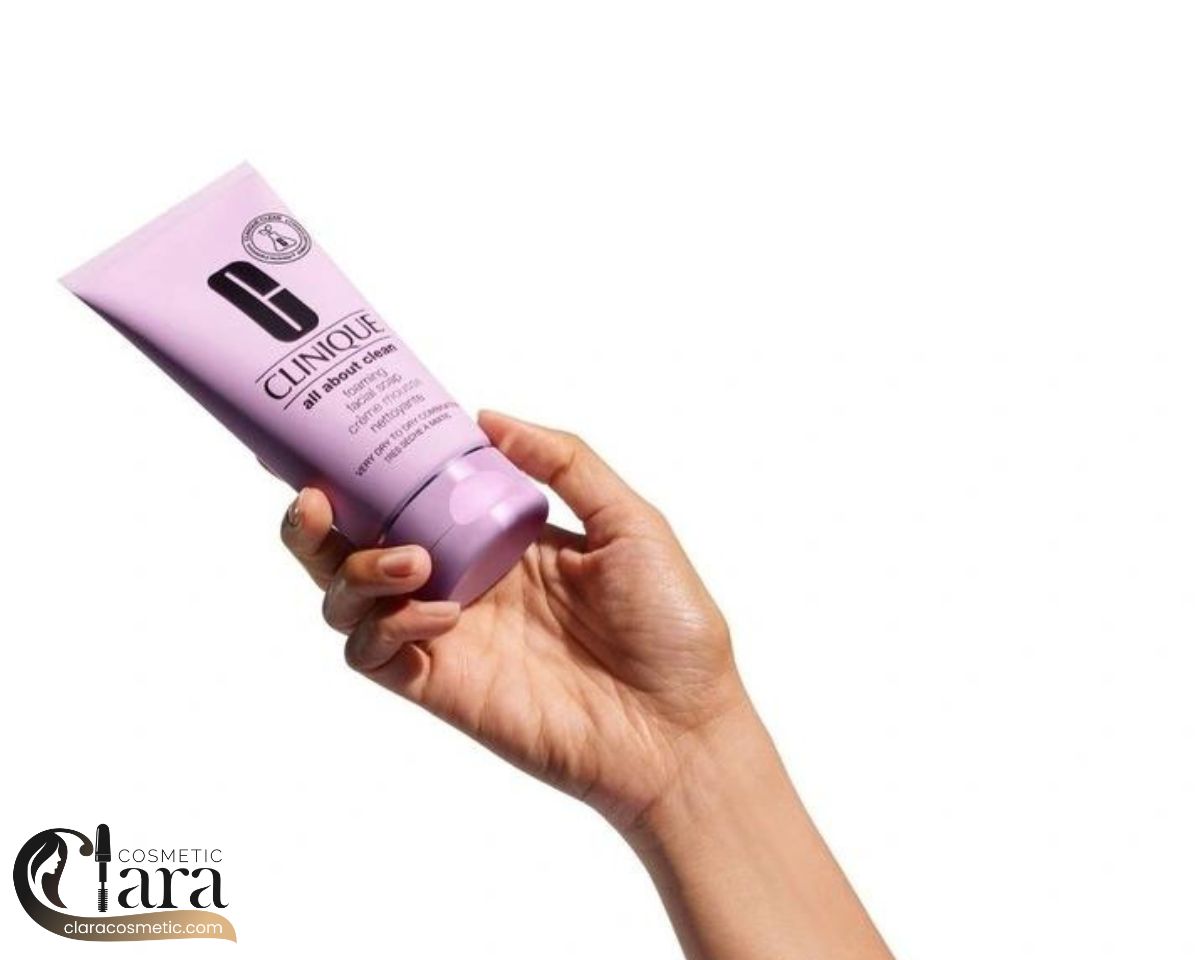 فوم شوینده صورت صابونی کلینیک مدل all about clean اصل