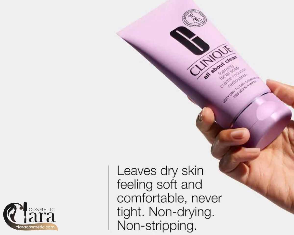 فوم شوینده صورت صابونی کلینیک مدل All About Clean