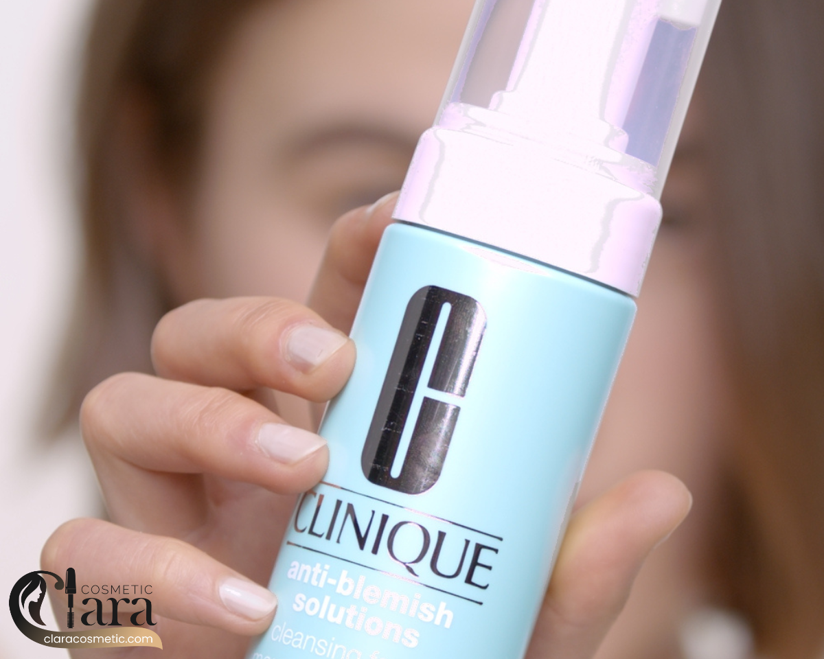 انواع محصولات شوینده صورت کلینیک پوست چرب