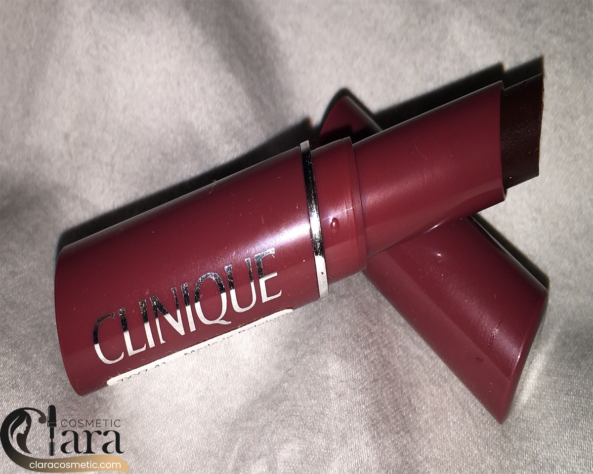 رژلب آلموست کلینیک