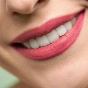 انتخاب بهترین رنگ رژ متناسب با رنگ پوست