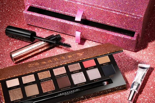 تاریخچه برند آناستازیا